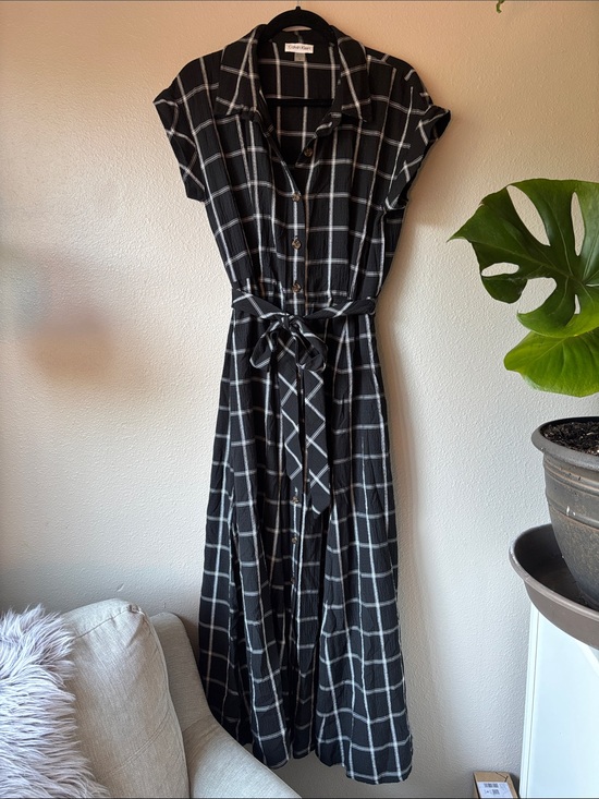 Calvin Klein Dresses & Skirts - Calvin Klein Black Windowpane Maxi Shirt Dress with Tie Waist